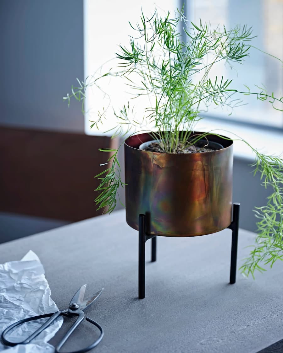 copper desktop planter