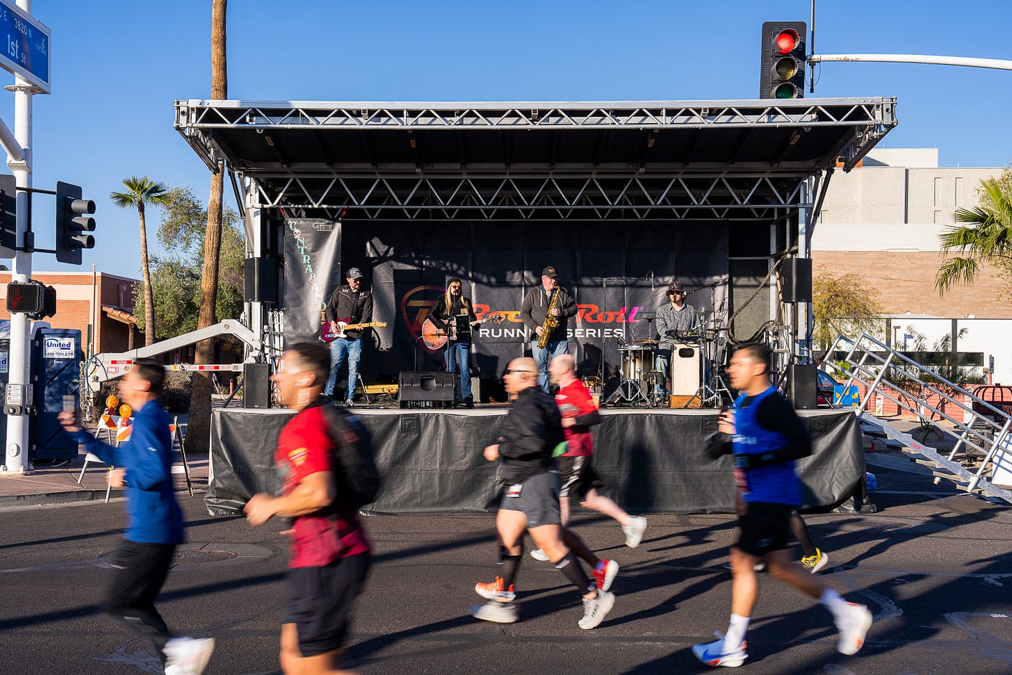 Rock ’n’ Roll running events provide entertainment along the course. Rock ’n’ Roll running events provide entertainment along the course.