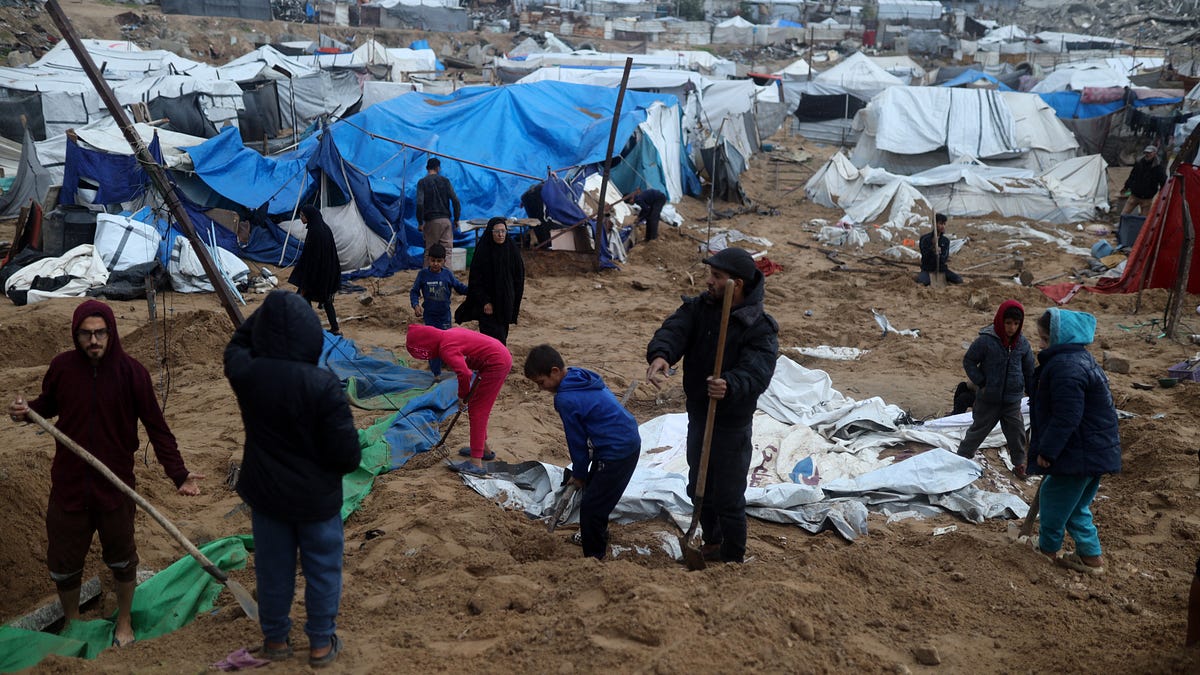 Israel unleashes wave of deadly attacks in Gaza; Border Patrol shoots married couple in Portland; Senate votes to limit Trump on Venezuela