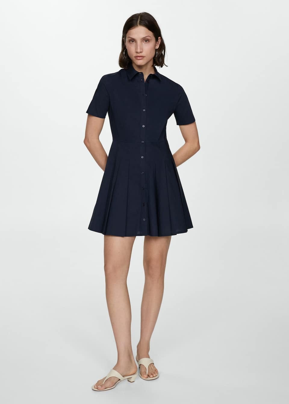 Pleated shirt dress - General plane