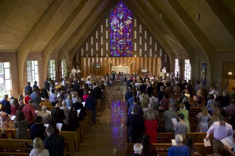 Worship Styles at St. Andrew's Episcopal Church Arlington