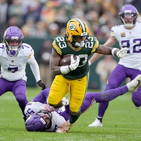 Ty & Bob Pod S4 E10: Packers KO Vikes, J.J. McCarthy crumbles, Bears in first place, Jahmyr Gibbs saves day