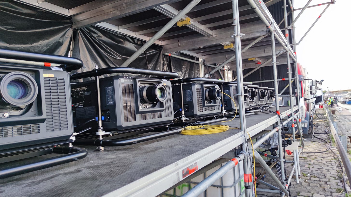 Projection mapping experts