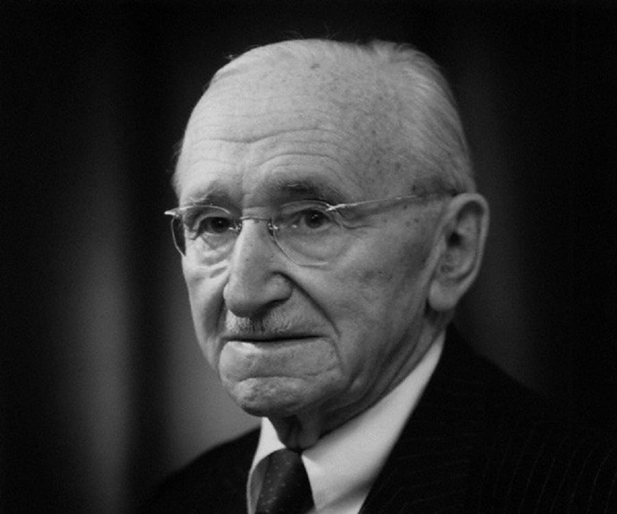 Classify Friedrich Hayek