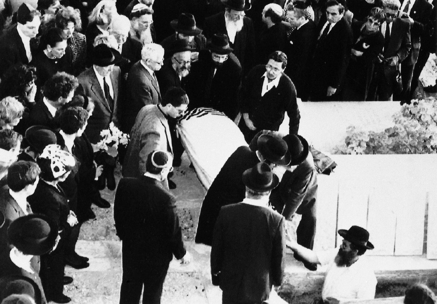 From wooden shack to global media magnate: The rise and fall of Robert  Maxwell | The Times of Israel