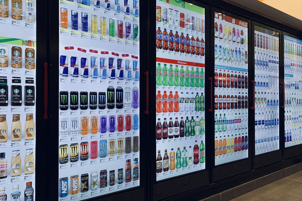 Digital screens on cooler doors Digital screens on cooler doors