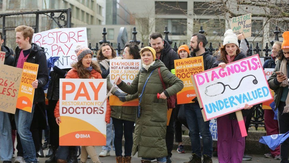Junior doctor strike: NHS chief says hospitals under major pressure - BBC  News