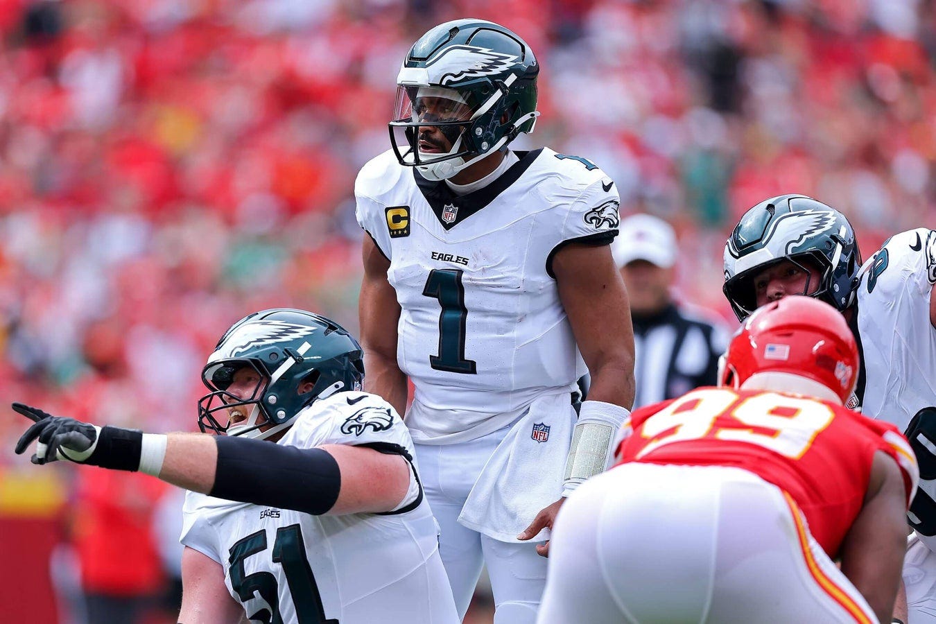 Eagles vs. Chiefs: Dominant Philadelphia defense drops Mahomes, Kansas City  to 0-2 - The Athletic