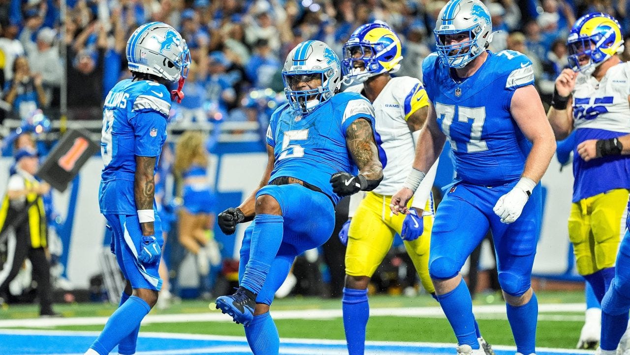 NFL TV Ratings Up 14% as Football Returns to a Packed House