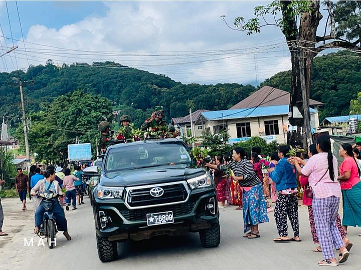 မိုးကုတ်တစ်မြို့လုံးကို သိမ်းပိုက်ပြီးနောက်မြင်ကွင်းများ ဓါတ်ပုံ - Mai A Hein