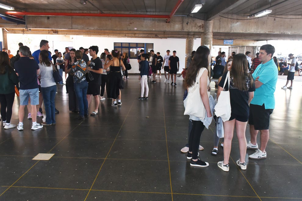 A prova já está disponível para consulta e o gabarito oficial será divulgado na quarta-feira (29); a lista de aprovados sai dia 24 de novembro. 