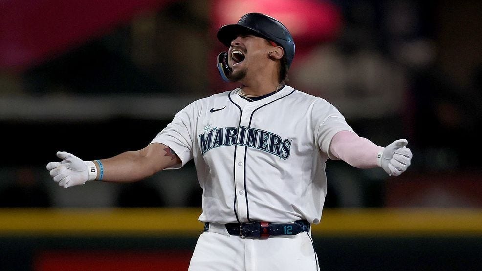 The Mariners make a major statement, re-sign fan favorite Josh Naylor The Mariners make a major statement, re-sign fan favorite Josh Naylor