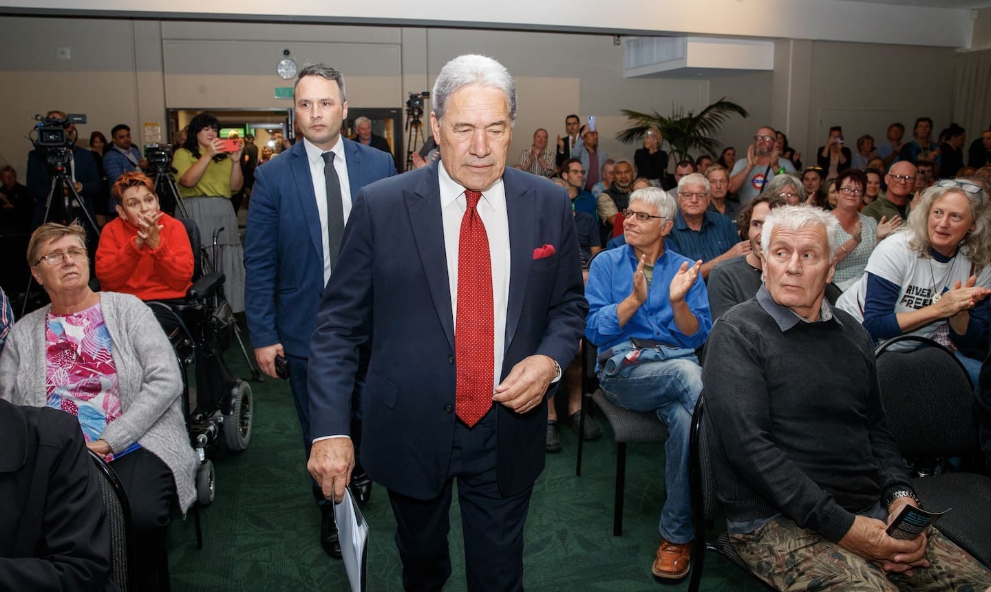 Winston enters the room.
