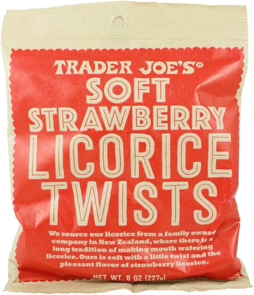 Trader Joe's Soft Licorice Twists 8oz (Strawberry Licorice, 1 Pack)
