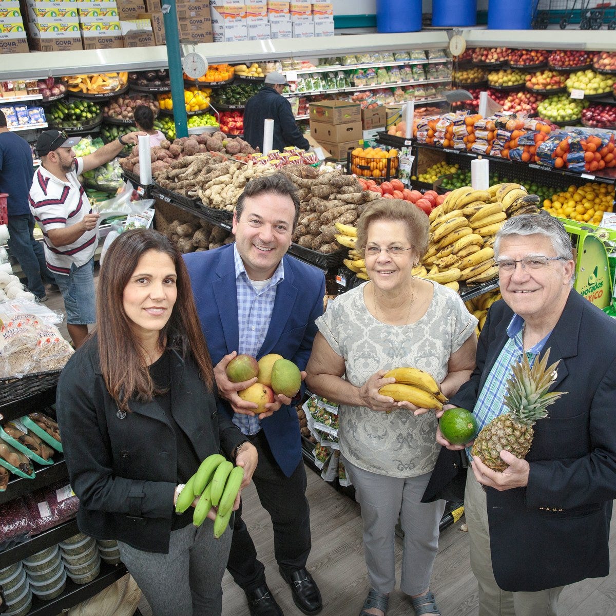 Vivian Iannotti is the second generation growing Chelsea-based grocery store chain Stop and Compare - Boston Business Journal Vivian Iannotti is the second generation growing Chelsea-based grocery store chain Stop and Compare - Boston Business Journal