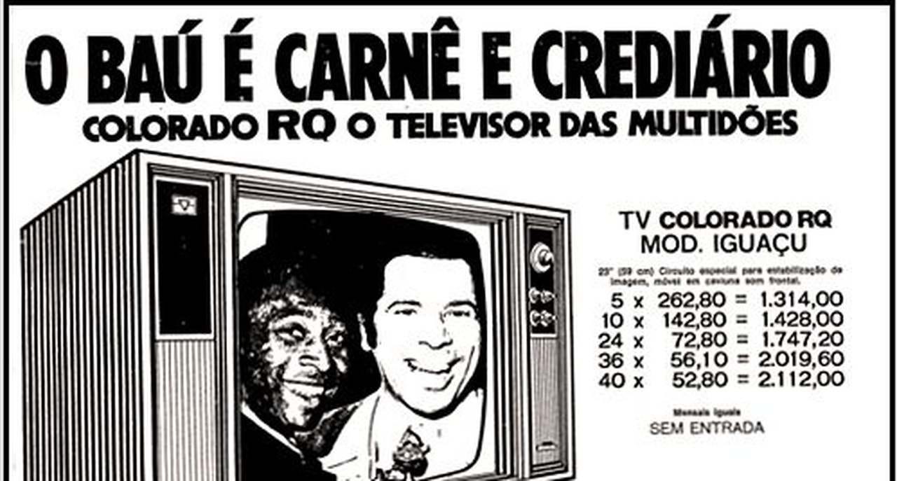 Silvio Santos vendia o Baú da Felicidade em apresentações em praças