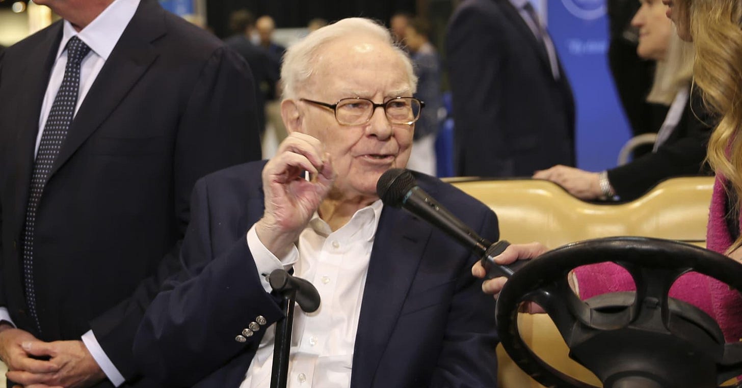Berkshire Hathaway's operating earnings jump 34%, Warren Buffett buys back  no stock and raises cash hoard to $381 billion : r/business