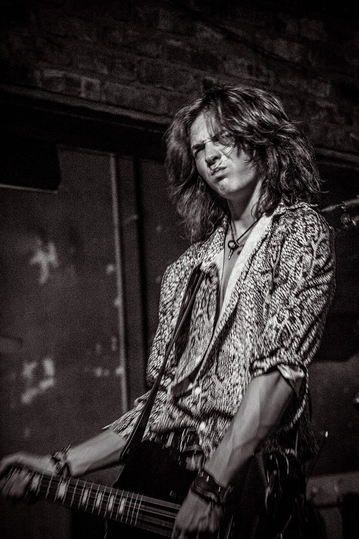 American Slang / photos by Troy Larson © FallstownFUSE