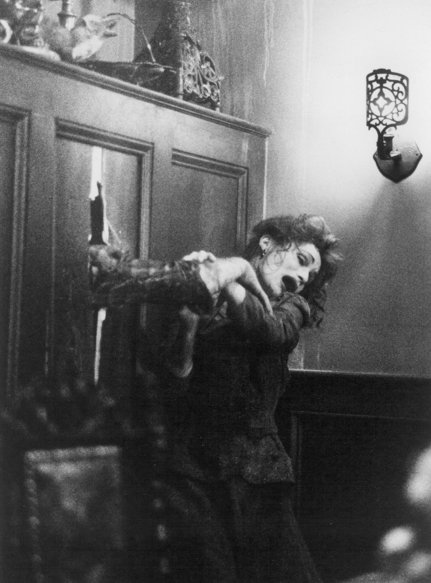 The People Under the Stairs (1991) - IMDb The People Under the Stairs (1991) - IMDb