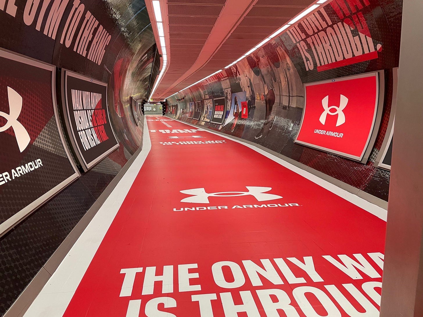 Under Armour Design Team on Sale | www.global-view.com
