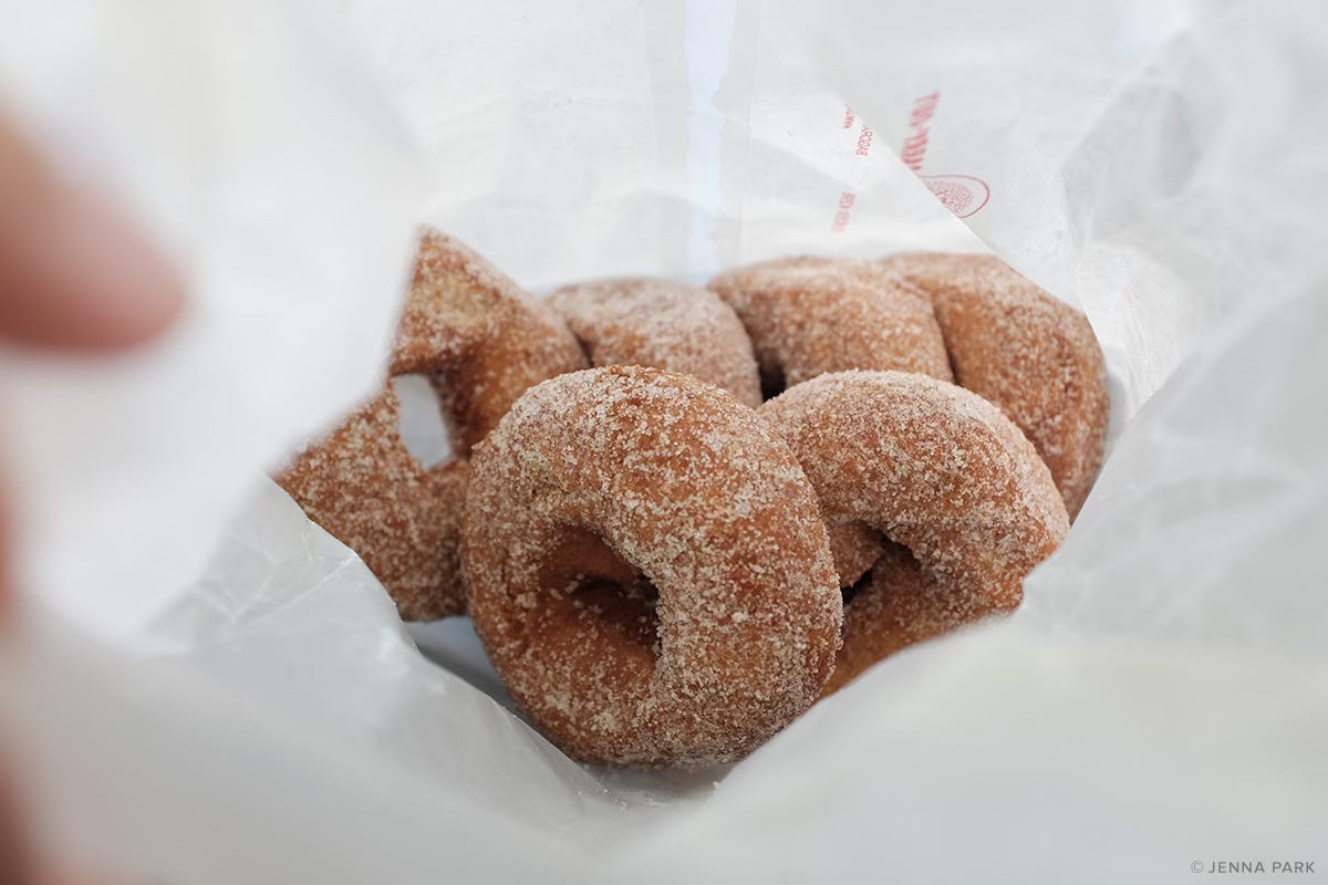 apple cider donuts