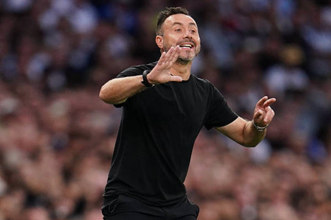 Roberto De Zerbi, manager of Tottenham Hotspur, during the Premier League match between Tottenham Hotspur and Everton at Tottenham Hotspur Stadium in London, United Kingdom, on September 12, 2026. (Photo by Harvey Murphy/News Images/NurPhoto via Getty Images)