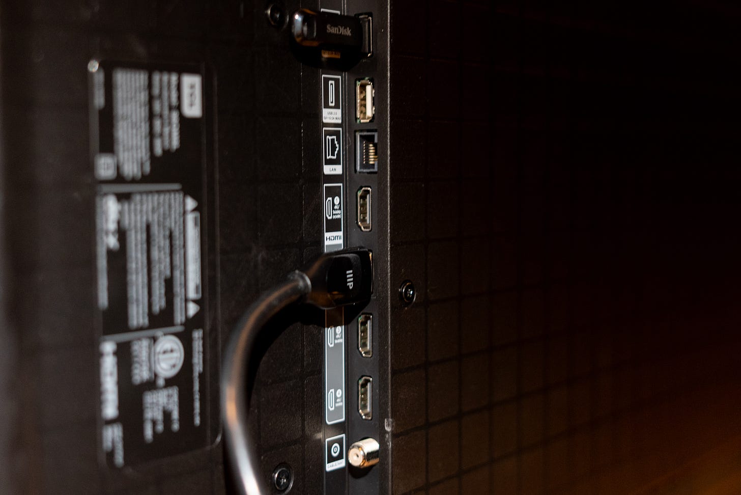 TCL QM8L SQD-Mini LED review