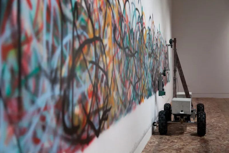 Robot creating art Robot creating art