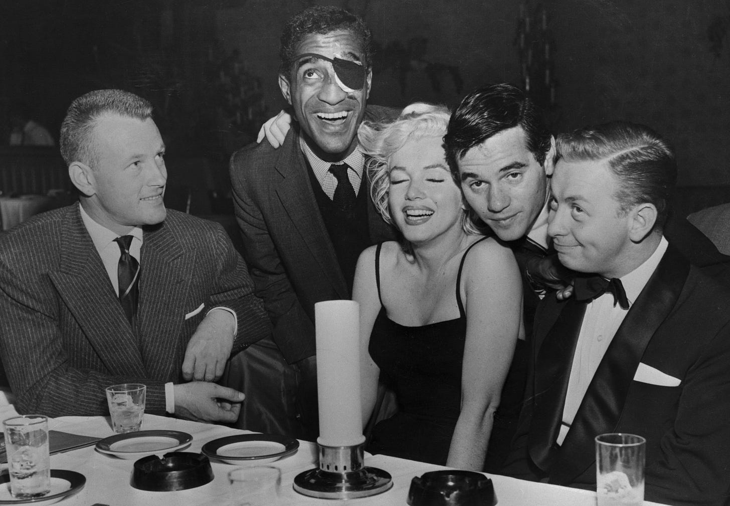 Vintage Photos of Real Celebrities From 1960s Hollywood Vintage Photos of Real Celebrities From 1960s Hollywood