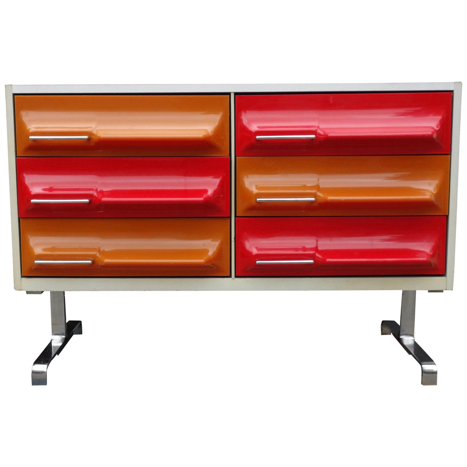 Snake LORE 006: Raymond Loewy - by Sami Reiss - SNAKE