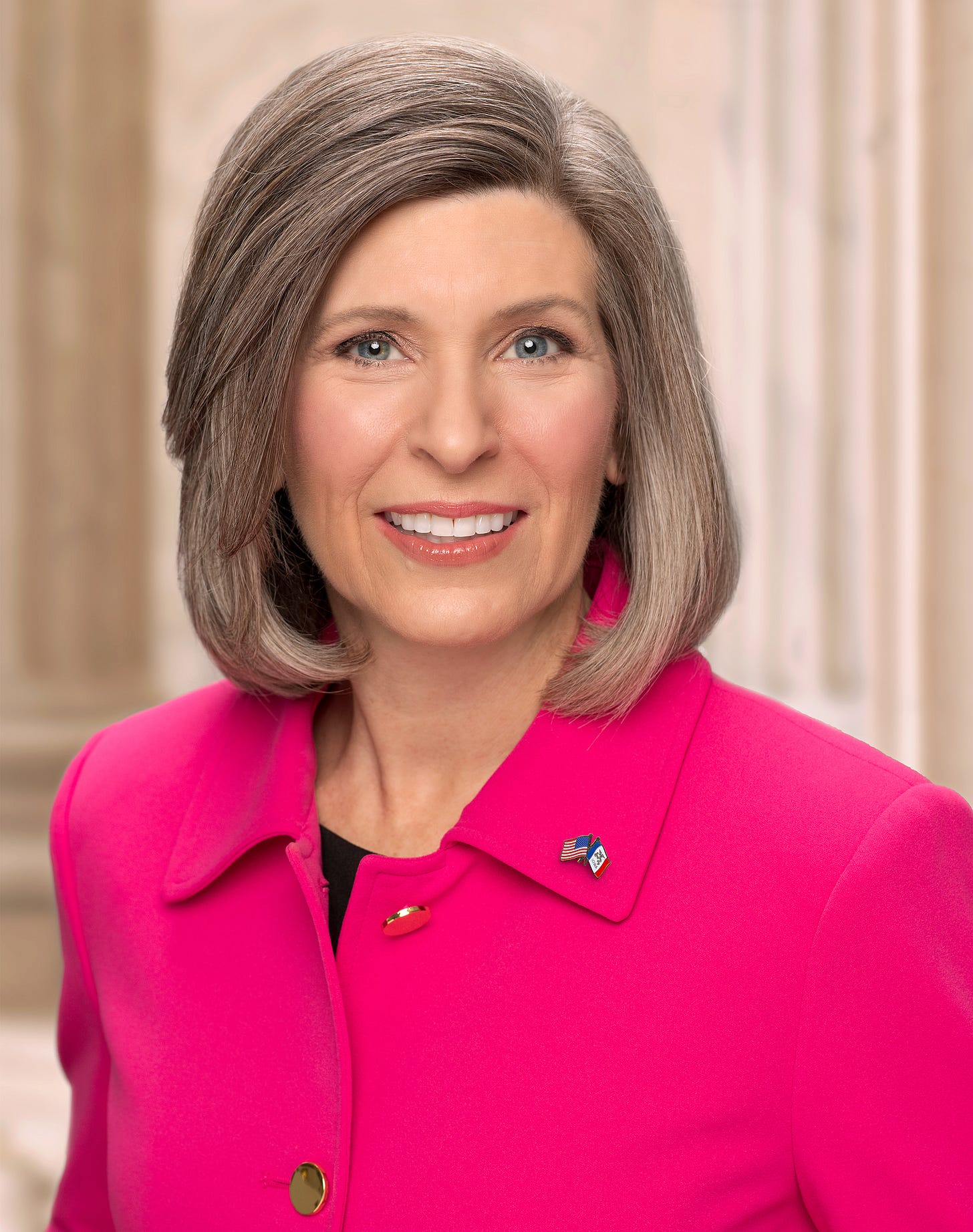 Joni Ernst - Wikipedia