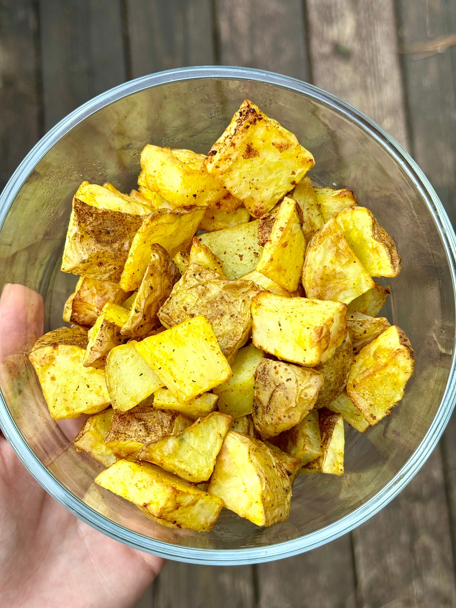 roasted potatoes in the air fryer with turmeric for natural color 