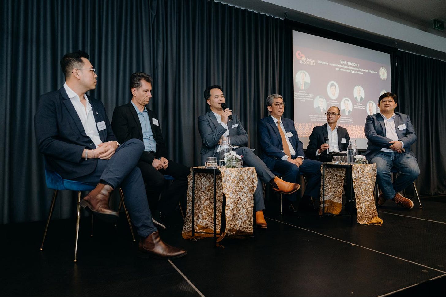 Indonesian and Australian health leaders, researchers, and industry experts gather at the Festival Indonesia Business Forum 2025 in Melbourne to discuss joint innovation, digital transformation, and workforce mobility in healthcare. Indonesian and Australian health leaders, researchers, and industry experts gather at the Festival Indonesia Business Forum 2025 in Melbourne to discuss joint innovation, digital transformation, and workforce mobility in healthcare.