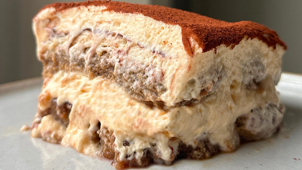 Kitchen Project #156: Tiramisu - by Nicola Lamb