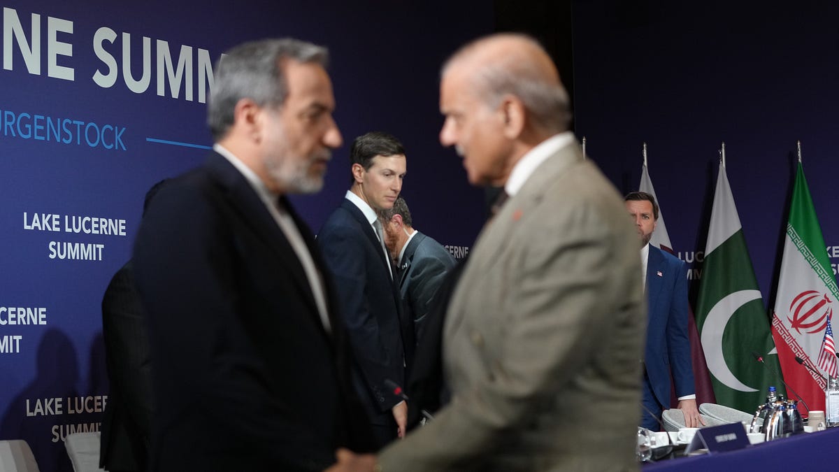 U.S. and Iran agree to “roadmap” for final deal; Starmer resigns; GOP funding to Dem super PACs