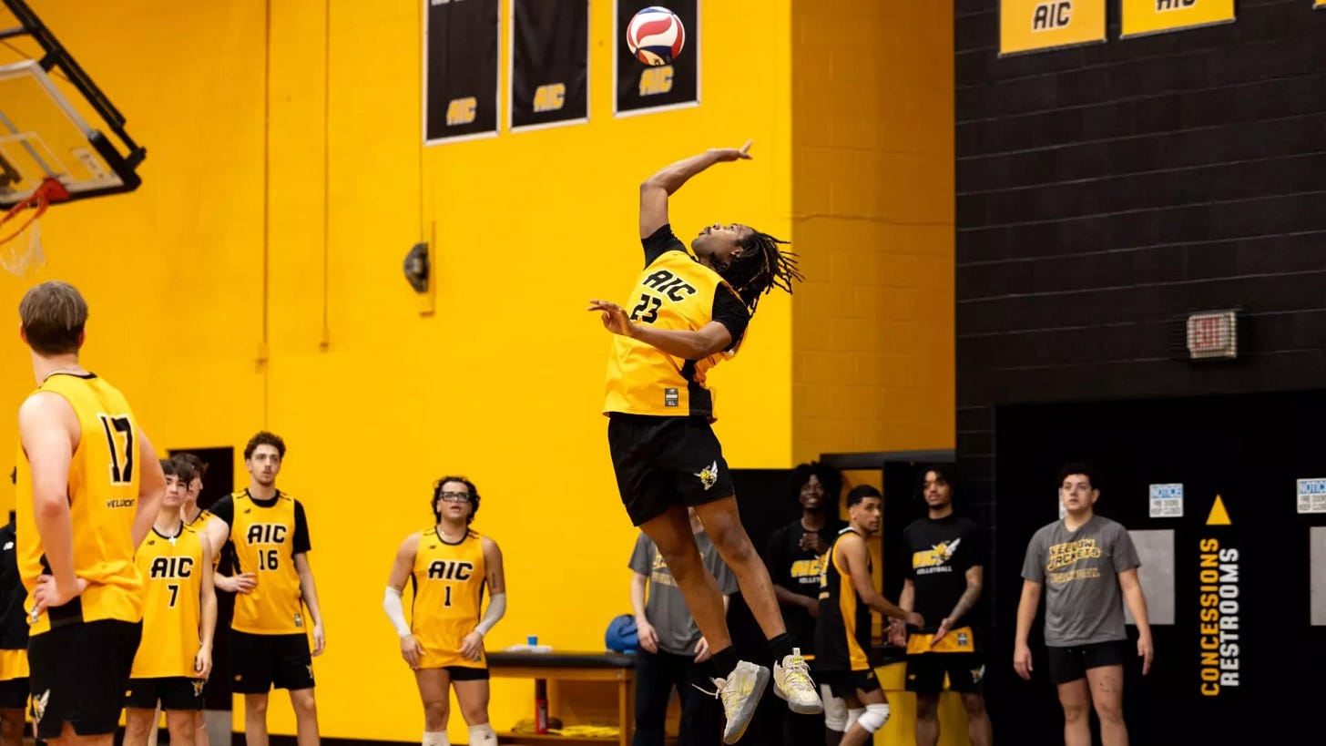 Jamilson Depina Almeida serves