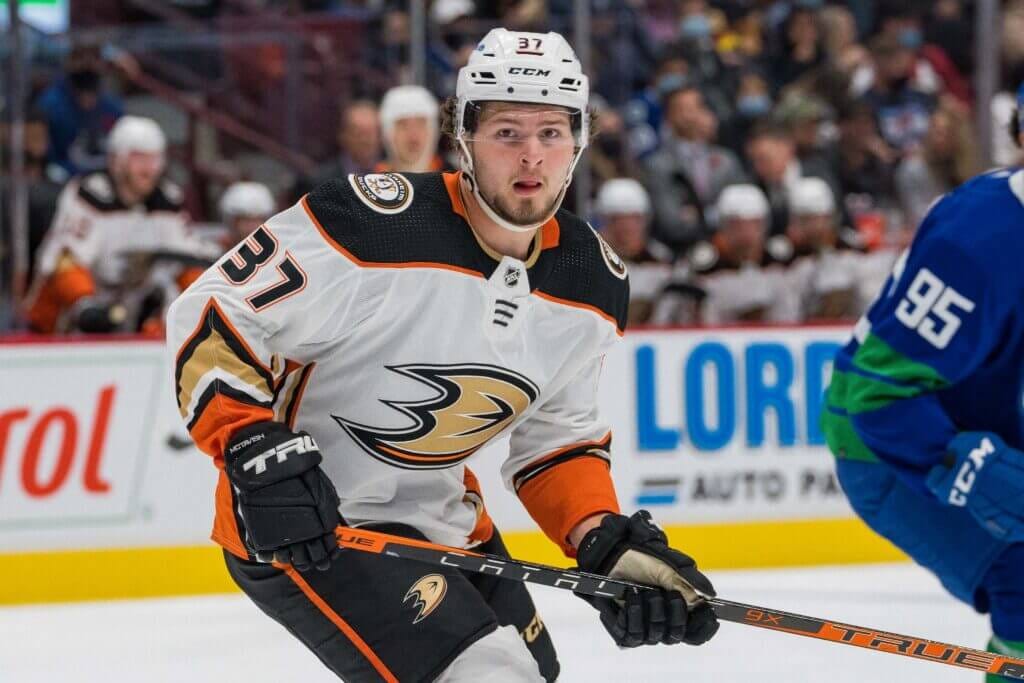 Anaheim Ducks' Mason McTavish, after 'magical' play, ready for NHL  breakthrough - The Athletic
