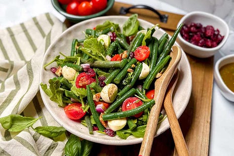 Easy picnic recipes that travel well, are delicious and simple to make.