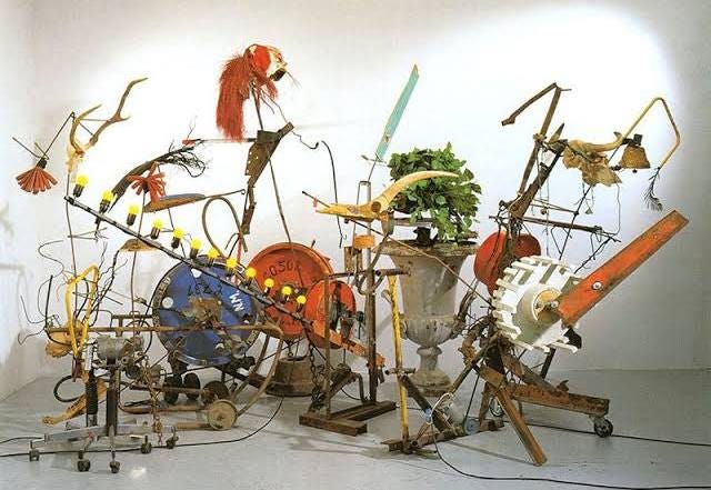 A group of objects in a room

AI-generated content may be incorrect.