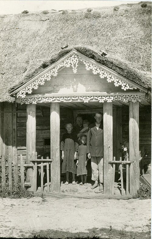 File:Lithuanian traditional architecture. Wooden house in Storiai village, Anykščiai county, 1927.jpg