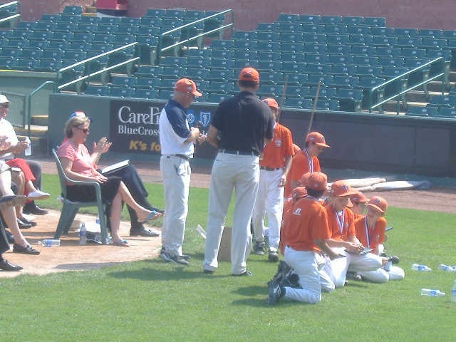 Each player received a certificate and a pin signifying their achievement. Each player received a certificate and a pin signifying their achievement.