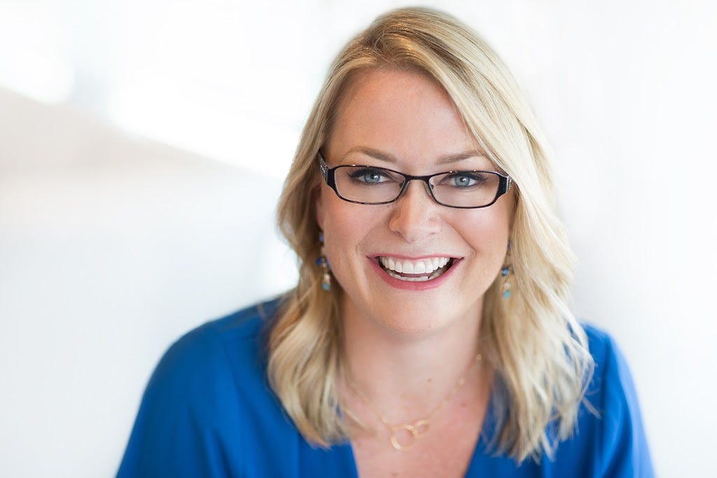 headshot of Jennifer Mack