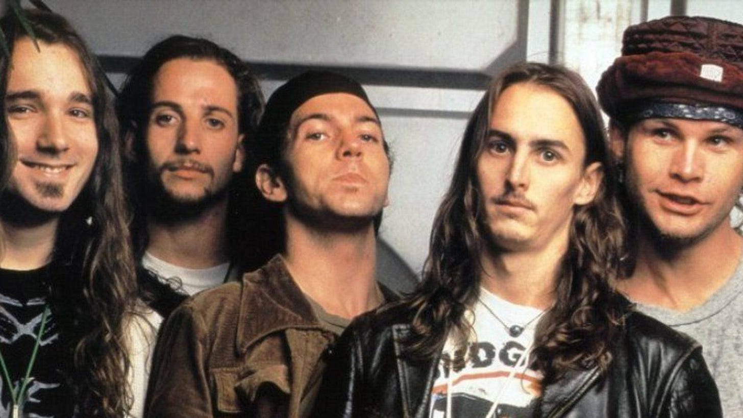 Pearl Jam Releases 'Vault 9: Live In Seattle 12/8/93' On Digital Services