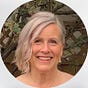carrie cuthbert's avatar