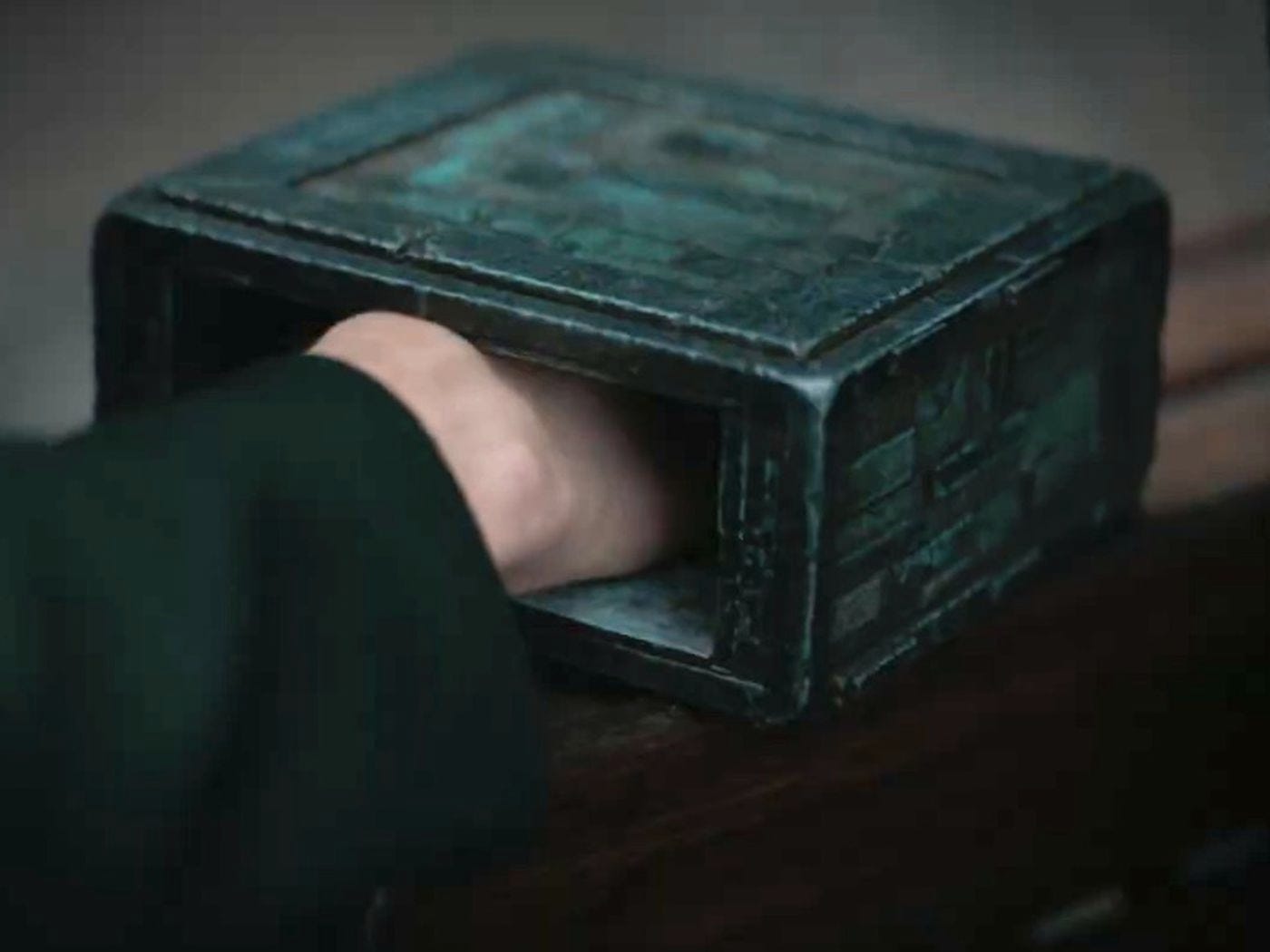 What's inside that box in Dune? - Polygon