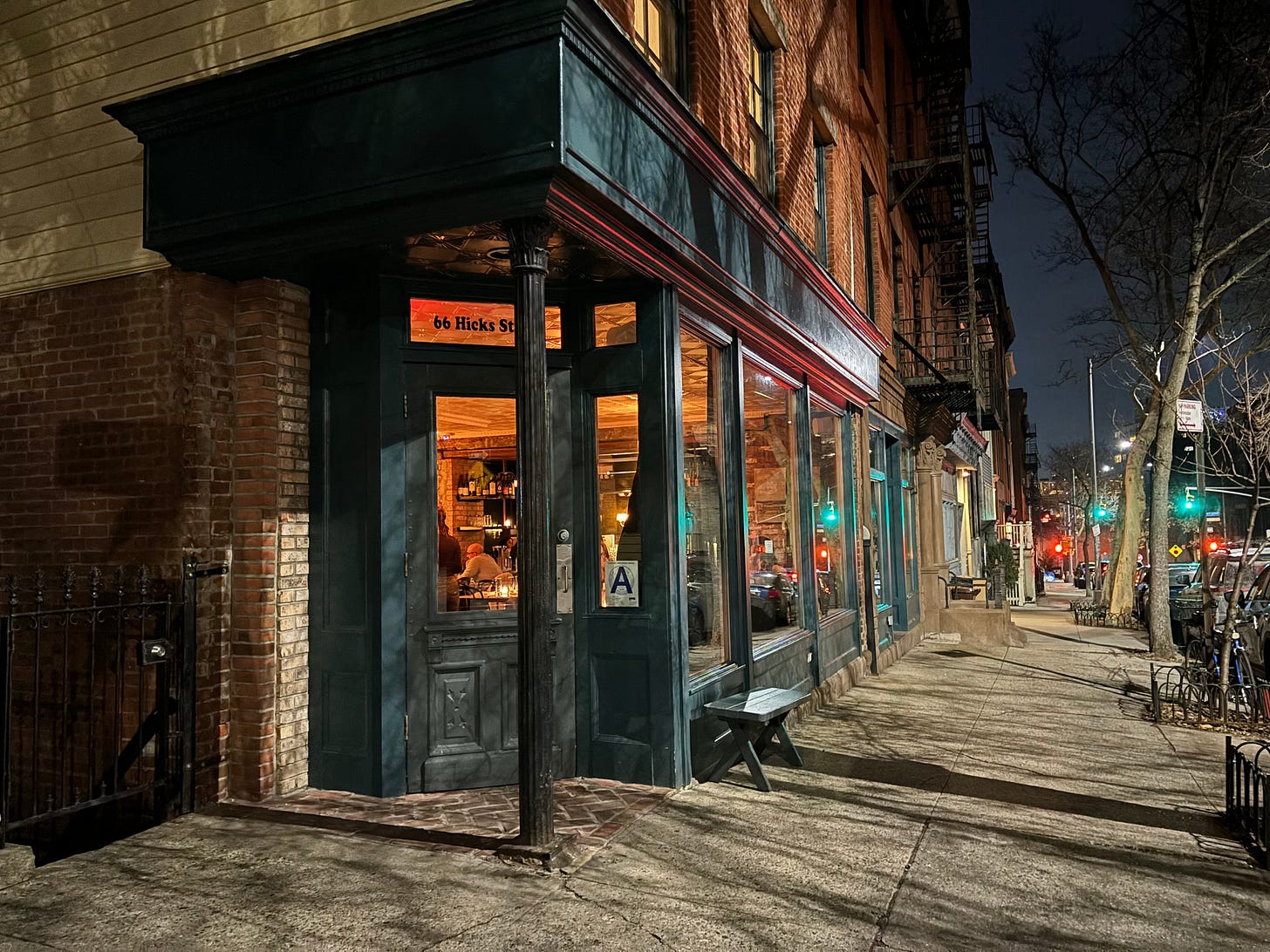 Inga's Bar — A Girl's Guide to Drinking Alone