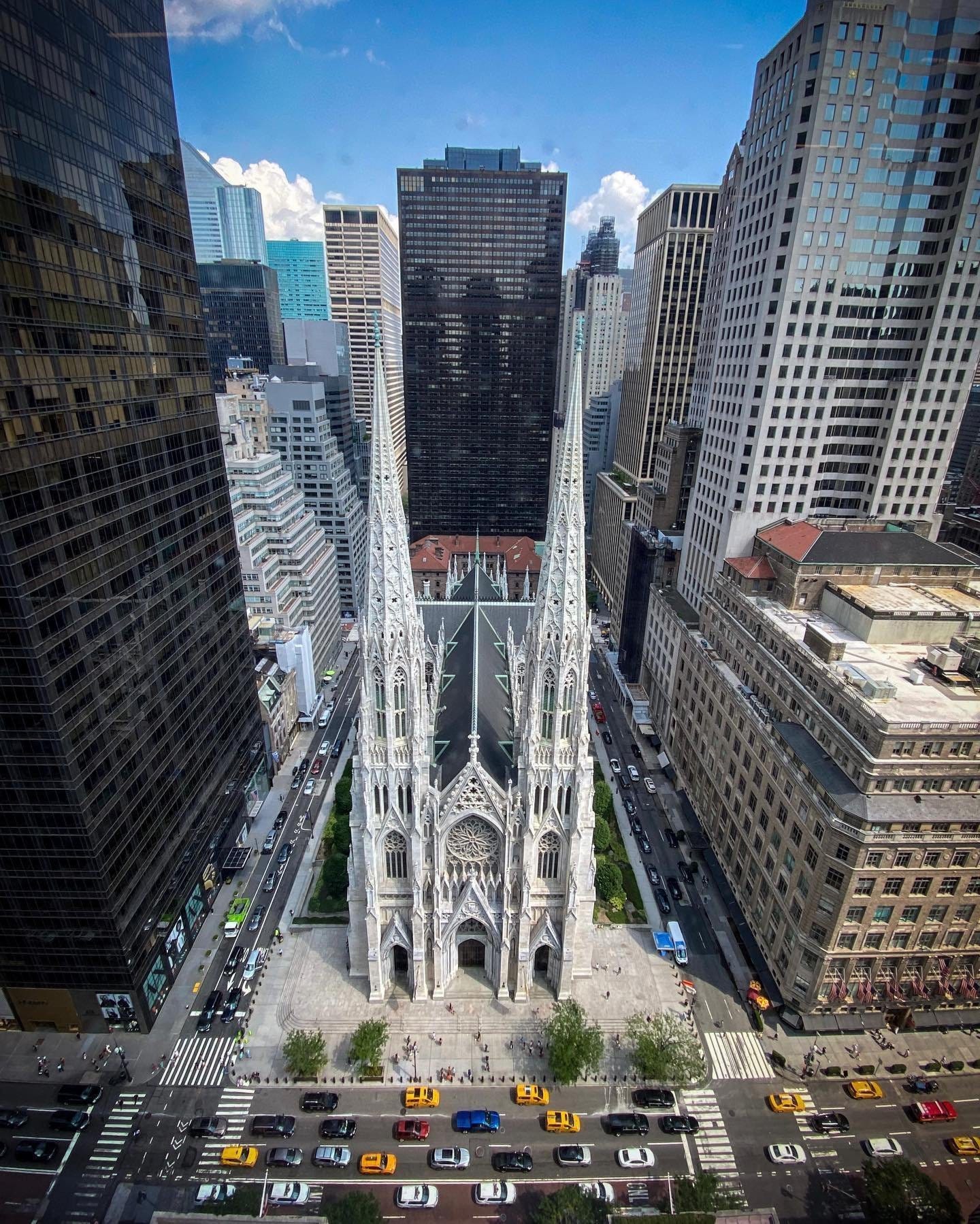 No photo description available.