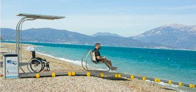 Le système Seatrac, qui possible l'accès aux plages pour les usagers en fauteuil roulant Le système Seatrac, qui possible l'accès aux plages pour les usagers en fauteuil roulant