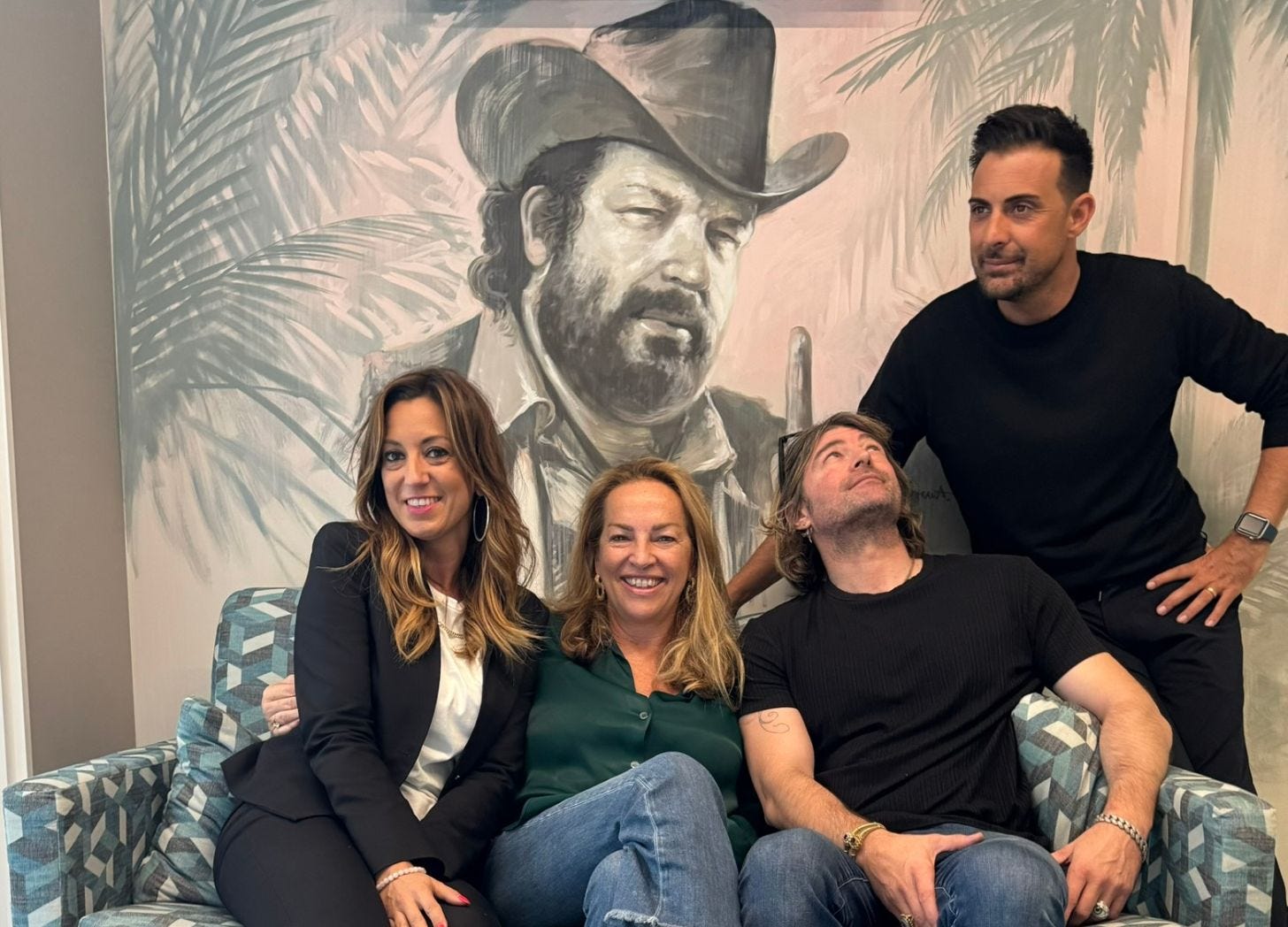 Jessica Zin insieme a Cristiana Pedersoli, Gio Bressana e Mattia Ferro