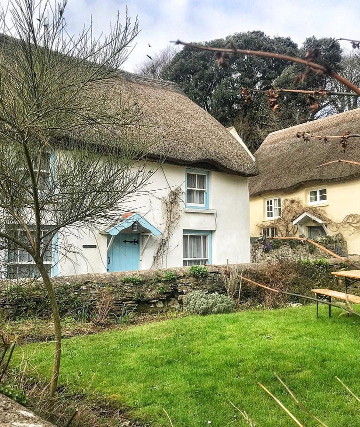 Devon cottages. Photos from Living in Devon